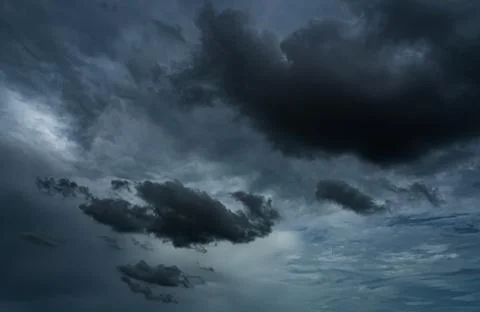 Cloud storm sky dark rain lightning thunder stoumy typhoon Nature light Foto stock