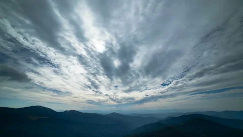 The cloud stream above mountains. time lapse Video stock 95210169