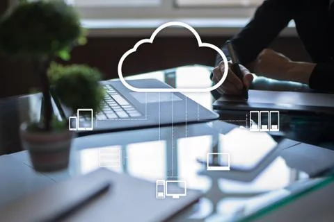 Cloud technology. Data storage. Networking and internet service concept. Stock-Fotos
