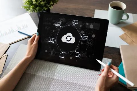 Cloud technology. Internet, computing and data storages concept. Foto stock