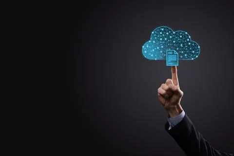 Cloud technology. Polygonal wireframe cloud storage sign with document icon o Foto stock