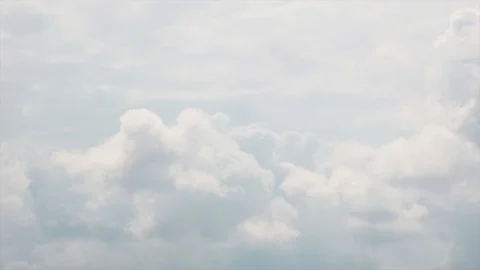 CLOUD OF TIME, LAPSE, BUILDING CLOUD OF MOVEMENT WITH BLUE SKY. Stock Footage 115397147