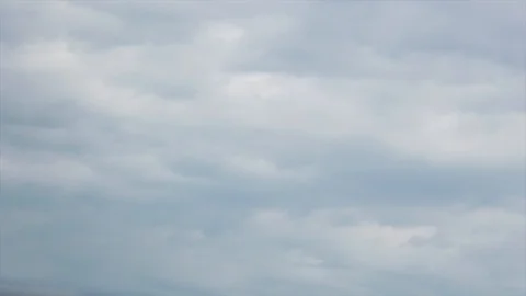 CLOUD OF TIME, LAPSE, BUILDING CLOUD OF MOVEMENT WITH BLUE SKY. Stock Footage 115542034