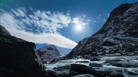 Cloud timelapse over fjords in Arctic Norway 스톡 동영상 47576748