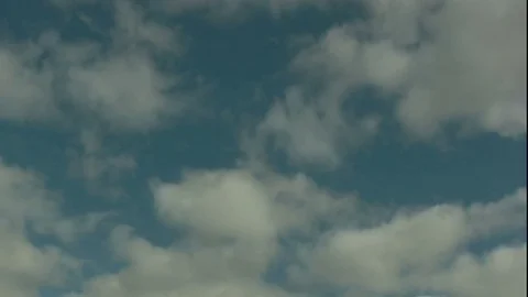 Clouds 43 Timelapse Vídeos de archivo 111281254