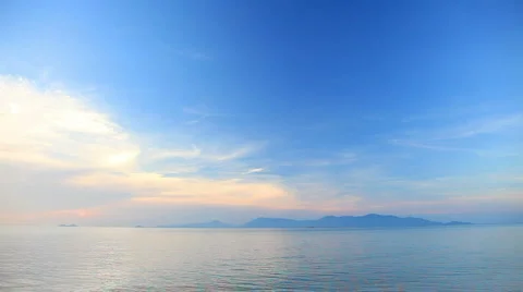 Clouds after sunset over koh Pangan, Thailand Stock-Footage 3410718