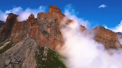 Clouds Among Giants: The Mystical Dance in the Mountain	 Video stock 252435578