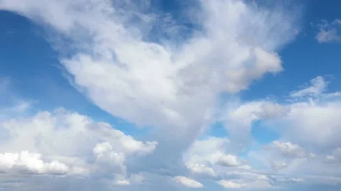 Clouds and blue sky Stock Footage 133063654