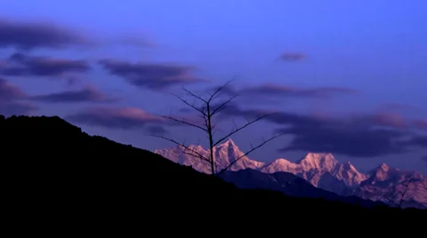 Clouds and Himalayan mountains timelapse. Stock Footage 39839323