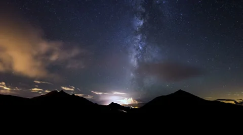 Clouds and milky way time lapse 11318 Stock Footage 36085594
