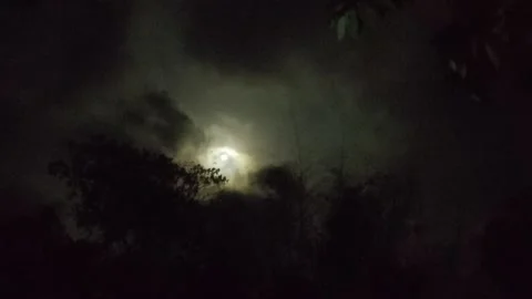 Clouds and the moon 库存影片 181099803