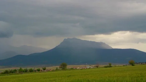 Clouds and rain time lapse lanscape Stock Footage 108186677