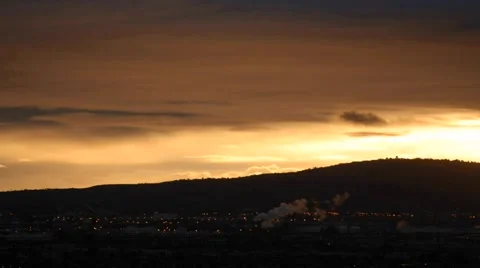 Clouds and sunset 動画素材 1105637