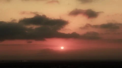 Clouds and the Sunset 動画素材 6522777