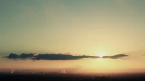 Clouds and the Sunset 動画素材 6754891