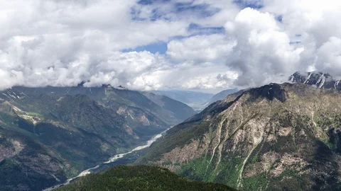 Clouds are moving over the mountains  (time lapse) Video stock 91692409