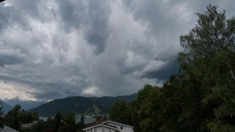 Clouds are rising, Storm is comming, alps, Zell ams See Видео 84919910