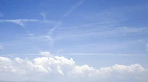 Clouds on a beautiful sky: timelapse Video stock 479463