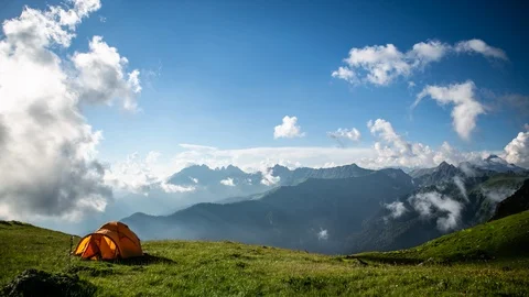 Clouds biloving over the Tent time lapse Stockbeeldmateriaal 91630288
