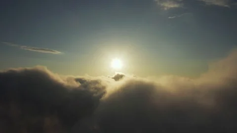 Clouds Biwako - Pan Vidéo 102173933