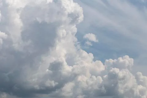 Clouds in the blue sky Foto stock