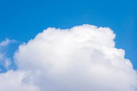 Clouds in the blue sky Foto stock