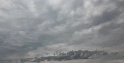 Clouds. Blue sky. Puffy fluffy clouds. Cumulus cloudscape timelapse. Time lapse. Video stock 204122945