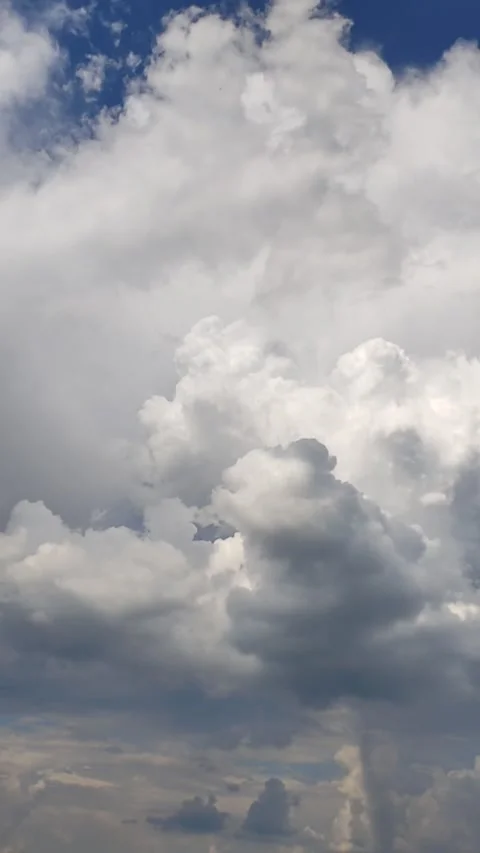 Clouds on blue sky. Timelapse. Stock Footage 339271982