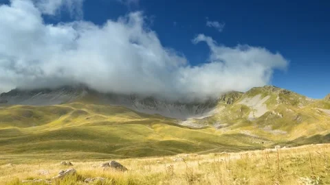 Clouds Campo imperatore 库存影片 133504104