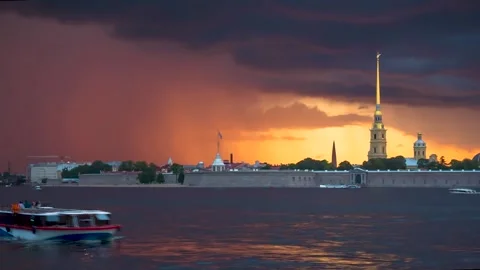 Clouds cover the sky over the Neva at sunset. Stock Footage 149154469
