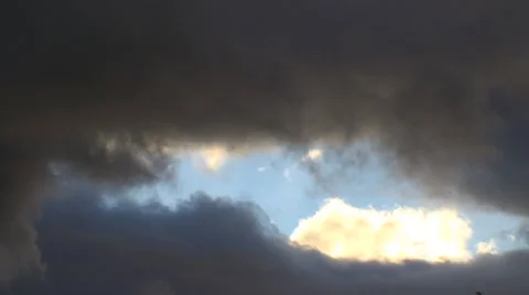 Clouds dramatic no1 Stock Footage 42946987