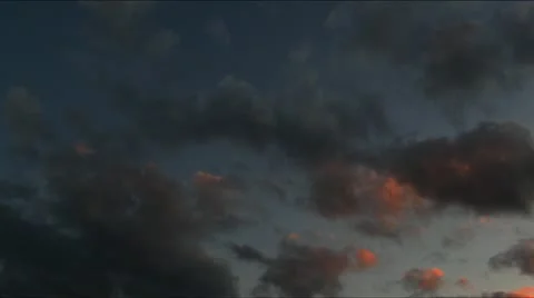Clouds at dusk 動画素材 11533050