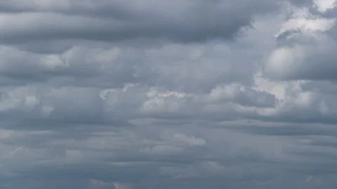 The clouds evaporation in the sky. time lapse Vídeos de archivo 132602857