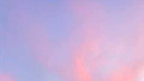 Clouds in the evening sky at sunset timelapse Vidéo 87211703
