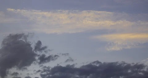 Clouds in the evening. Time lapse Video stock 111955897