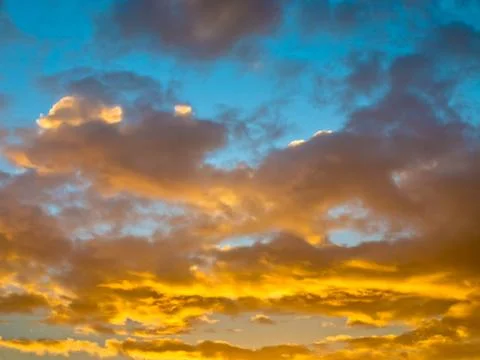Clouds on fire in beautiful sky Foto stock