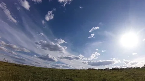 Clouds Float Over The Meadow Stockbeeldmateriaal 197931506