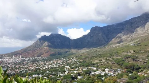 Clouds flowing around Table Mountain Cape Town Stock Footage 83890218