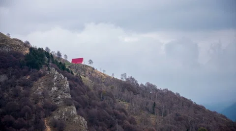 Clouds flowing over mountains Video stock 62775338