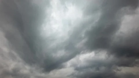 Clouds flowing - Time lapse Video stock 318067722