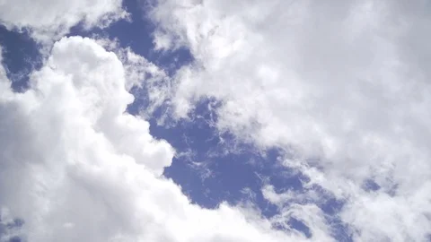 Clouds Stockbeeldmateriaal 81638126