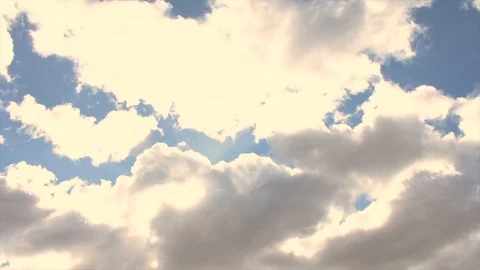 Clouds 動画素材 112297872