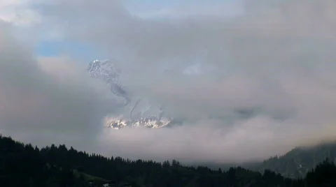 Clouds in front of mountains Stock Footage 106198