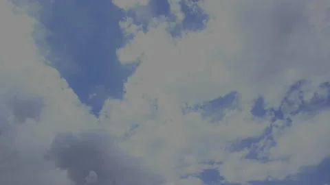 Clouds gather and grow progressively darker, 4K. Stock Footage 140082351