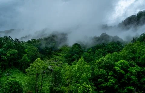 Clouds Hang Low Foto stock