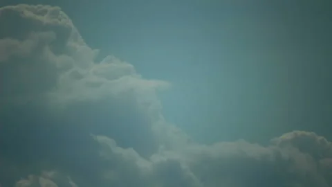 Clouds looming on sky Stock-Footage 96336964