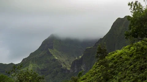 Clouds in Mountain on Oahu 4K Time-lapse Video stock 74527742