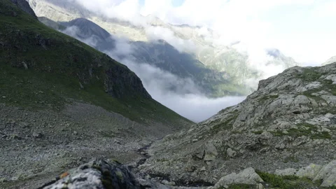 Clouds in a mountain valley. Stock Footage 138508393