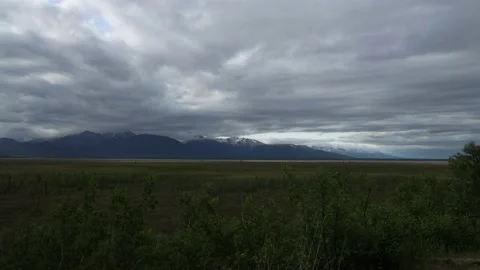Clouds Move Over Alaska Mountains Time Lapse Vídeo Stock 170166101