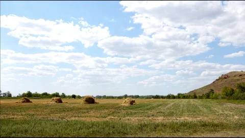 Clouds move quickly across the sky. 4 Stock Footage 130459418